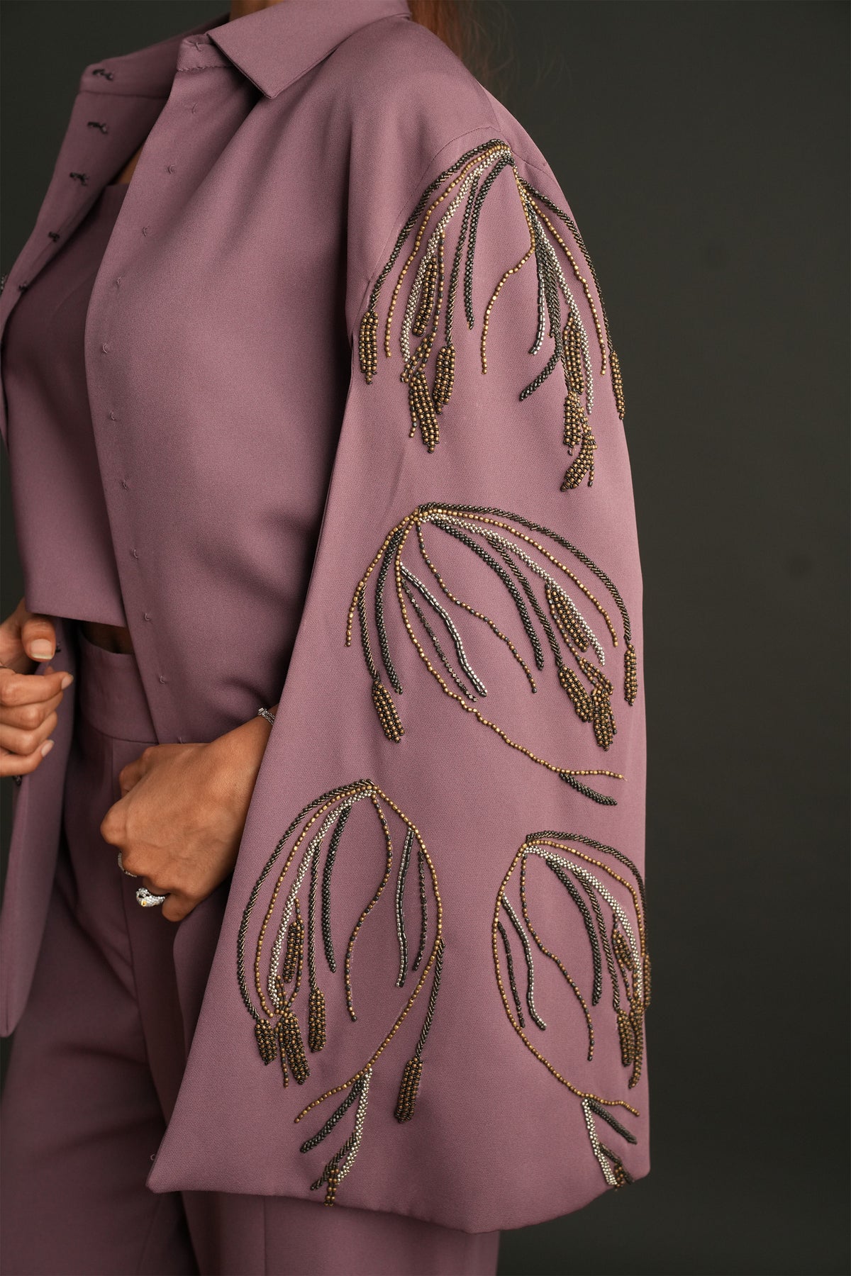 Mauve Crest Cape Set