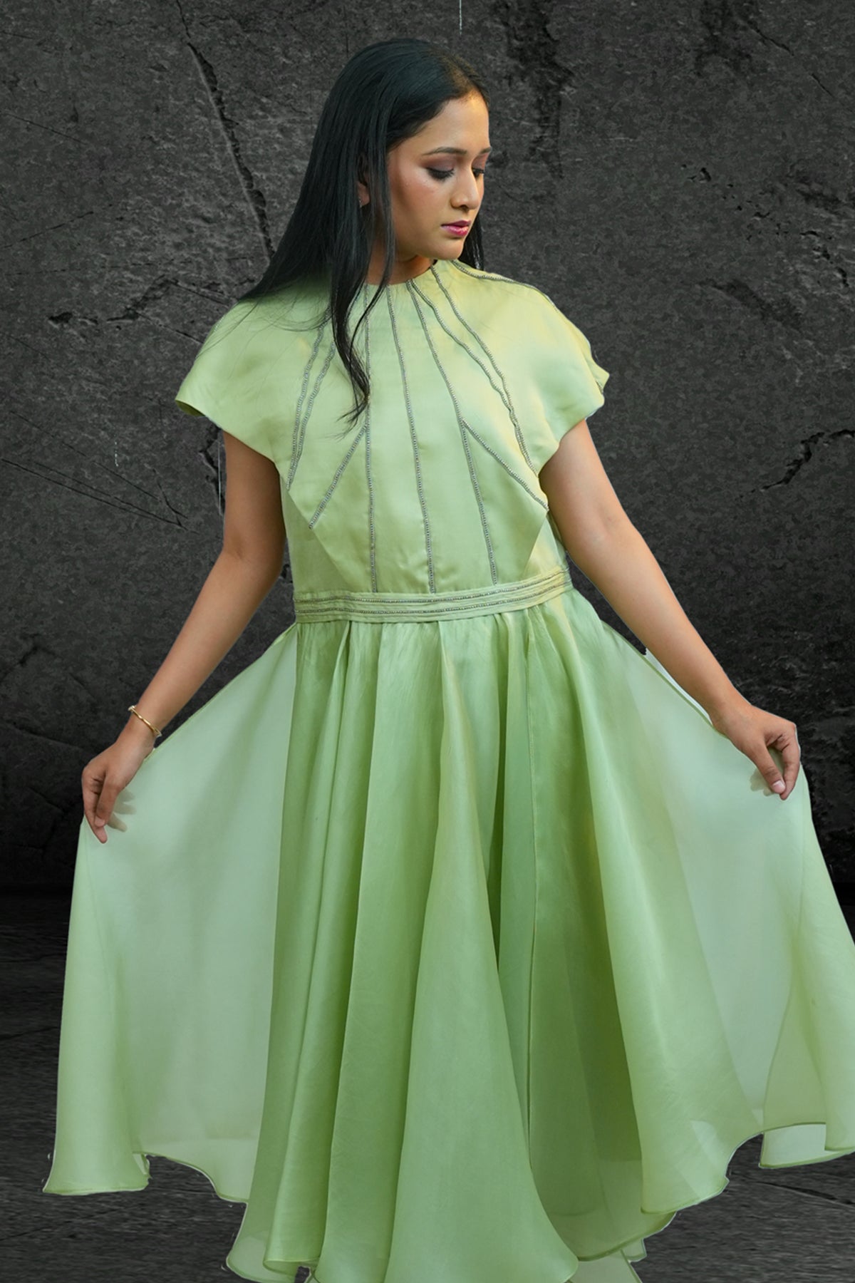 Naira Mist